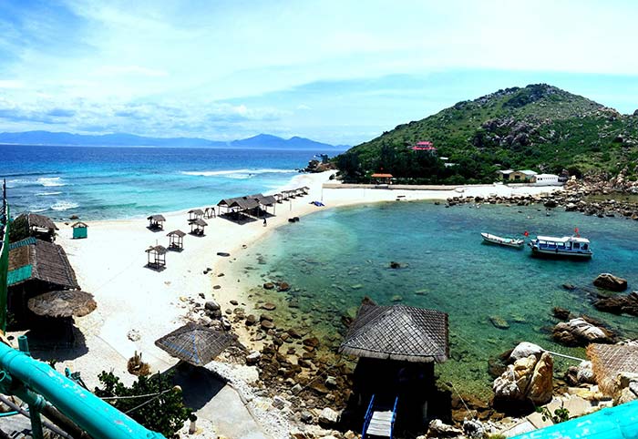 Đảo Yến là điểm đến ấn tượng bậc nhất tại Nha Trang